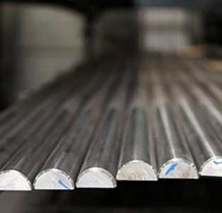 304L Steel Half-Round Bar