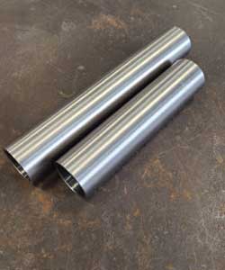 TITANIUM PIPES B338 GR.2 SEAMLES 1/2 NBX SCH10 X 3 MTR